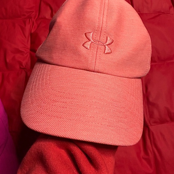 Lot of 2 hats - Picture 4 of 5